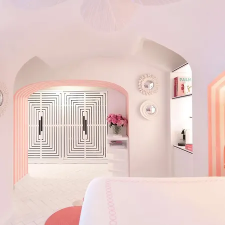 Sabrina By Elite * Capri